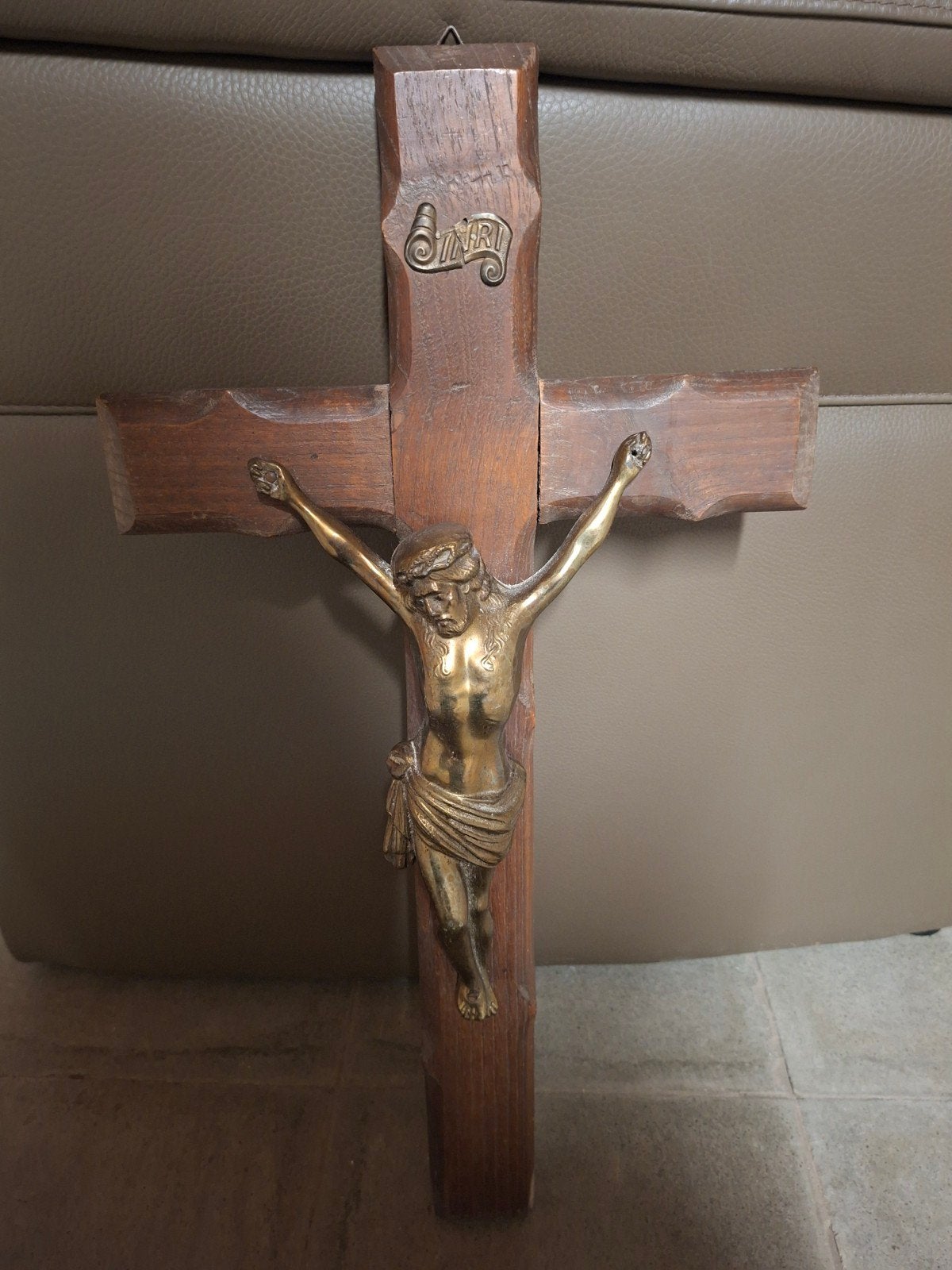 Jezus aan het kruis, Verzamelen, Ophalen