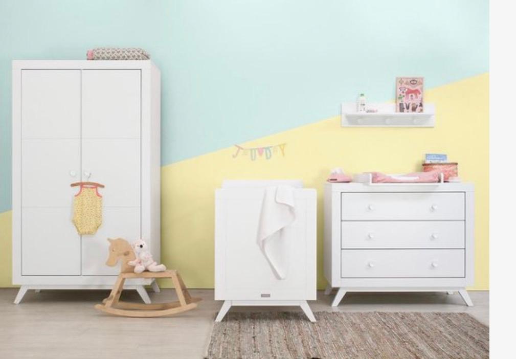 Bopita Fiore Babykamer- babybed + commode + kast + wandrek, Kinderen en Baby's, Kinderkamer | Complete kinderkamers, Ophalen, Zo goed als nieuw