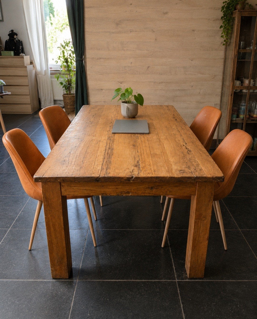 Landelijke eet tafel, Ophalen