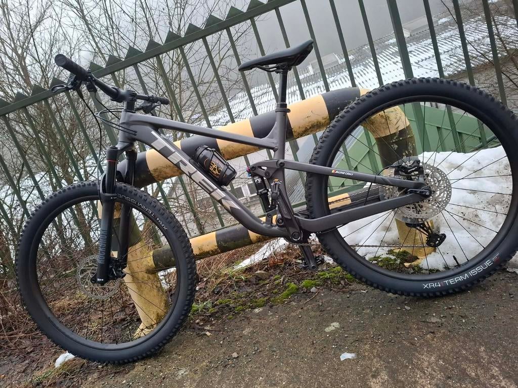 VTT  tout  suspendu Trek  1500 euro  à discuter, Fully, Ophalen, Trek