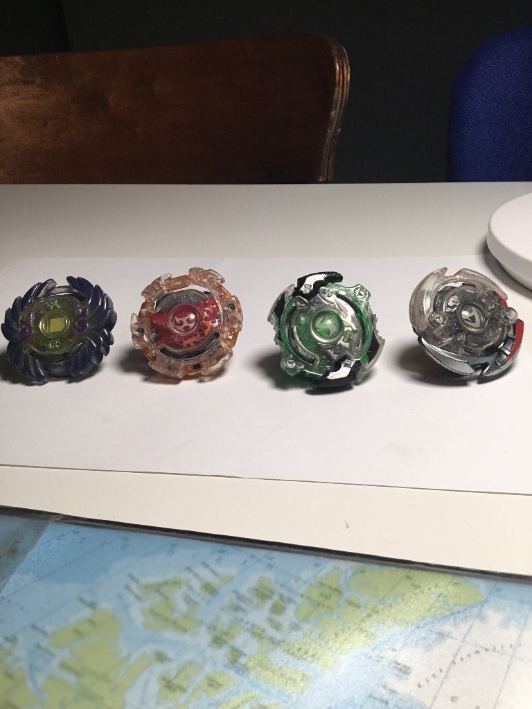 Beyblade Burst, Ophalen, Gebruikt