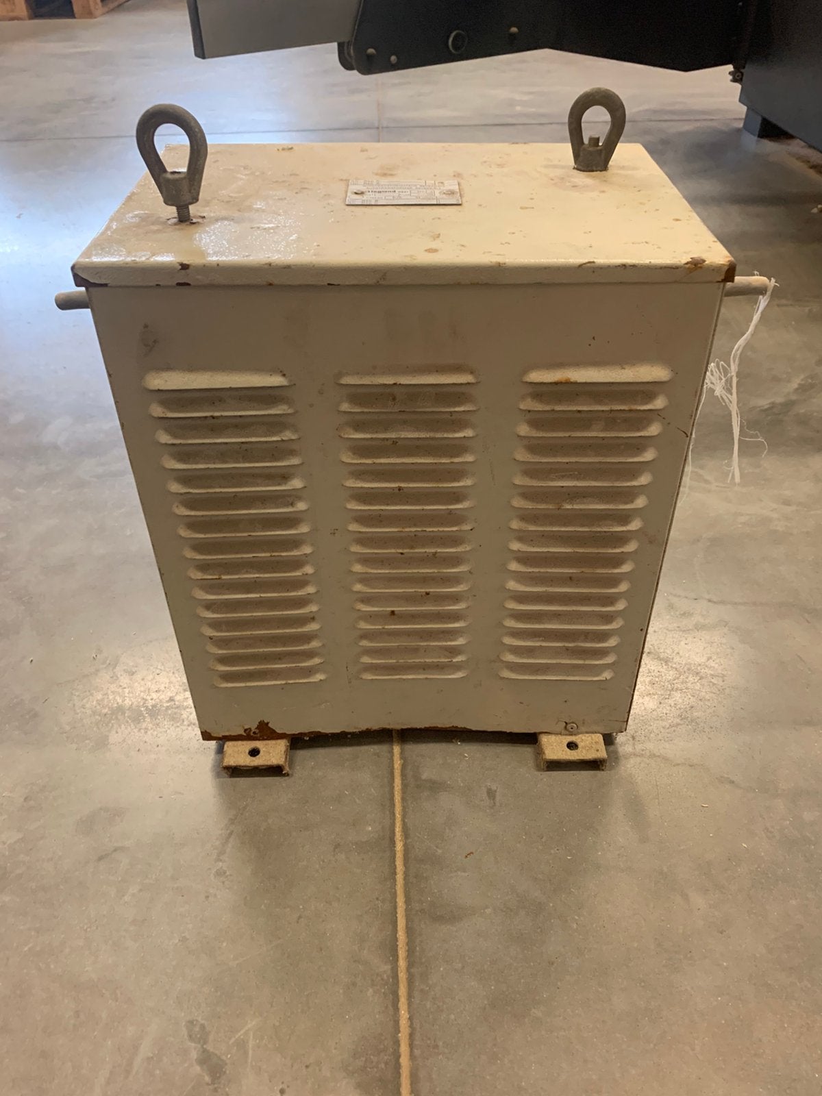 Transfo 10kva, Doe-het-zelf en Bouw, Ophalen, Gebruikt
