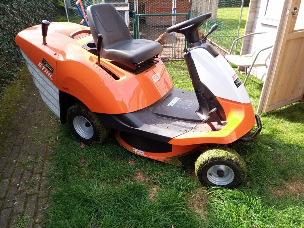 Zitmaaier Stihl, Ophalen