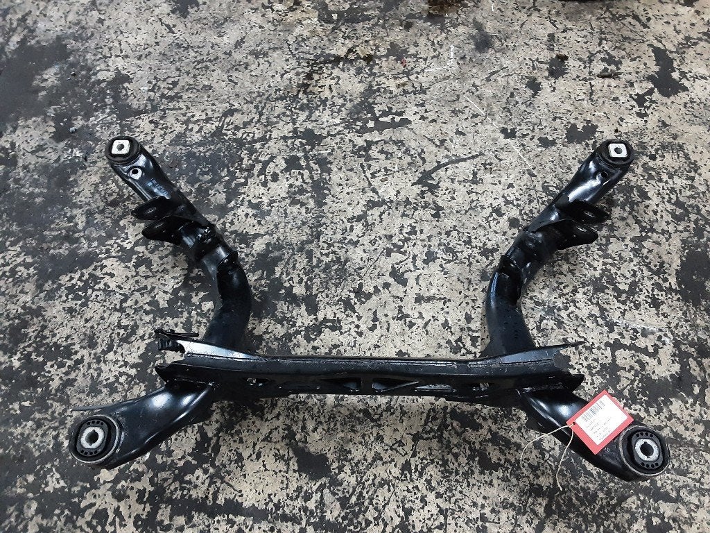 ACHTERBRUG Audi A5 Cabrio (8F7) (01-2009/12-2017), Gebruikt, Mevr. I. Hauben, Audi, Rue de l'Espoir 34 34
4030  GRIVEGNÉE, BE