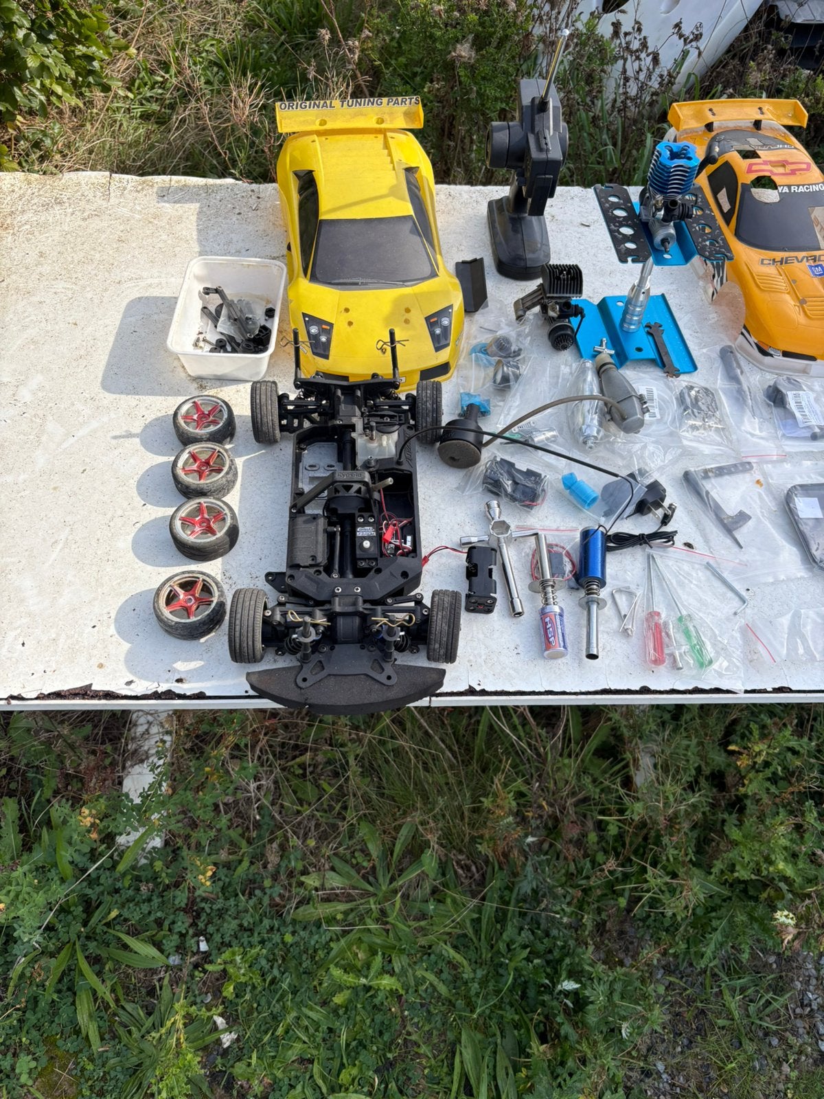 Te koop rc wagen, Hobby & Loisirs créatifs, Enlèvement, Utilisé, Échelle 1:8, Voiture off road