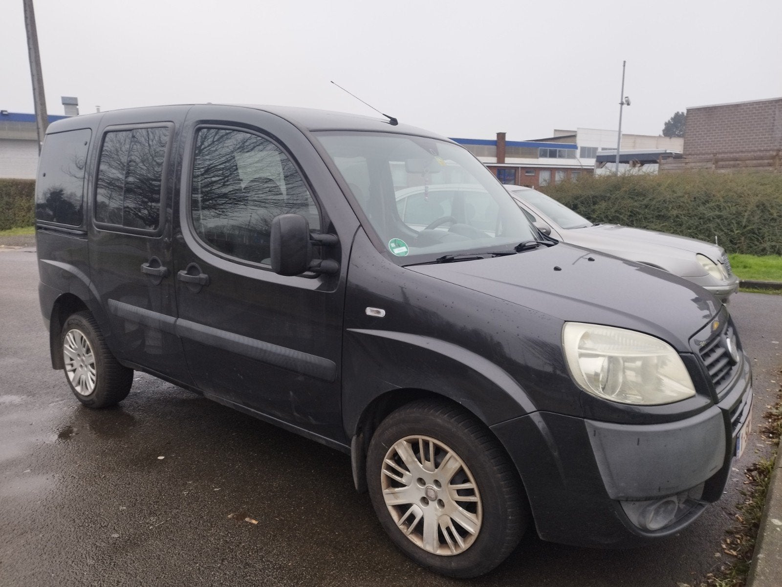 Fiat Doblo Family 1.3 multijet. A discuter, Autos, Fiat, Particulier, Doblo, Air conditionné, Capteur de stationnement, Attache-remorque