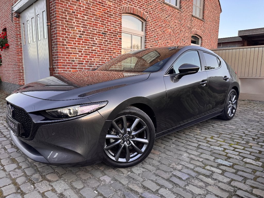 Mazda 3 e-Skyactiv-G Skydrive Sport - FULL, Auto's, Stof, https://public.car-pass.be/vhr/87d730ef-cfb4-47b5-9c24-8f5c2b51f8bb