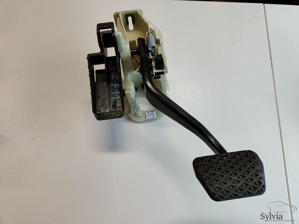 Rempedaal unit automaat BMW 5 serie F07 GT F10 F11 F06 F12 F, -, Utilisé, -, -