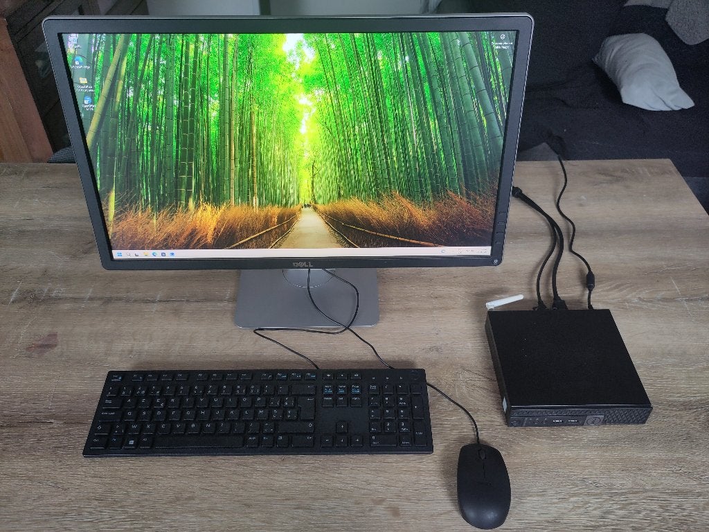 Mooie pc-set: Dell OptiPlex 7040, beeldscherm, toetsenbord, Ophalen, 256 GB, 2 tot 3 Ghz, Met monitor