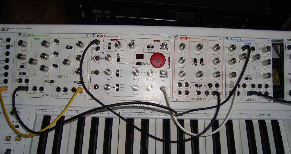 Waldorf DVCA1, MOD1 en CMP1. Korg M1., Muziek en Instrumenten, Synthesizers, Ophalen, Gebruikt, Korg, Met midi-aansluiting