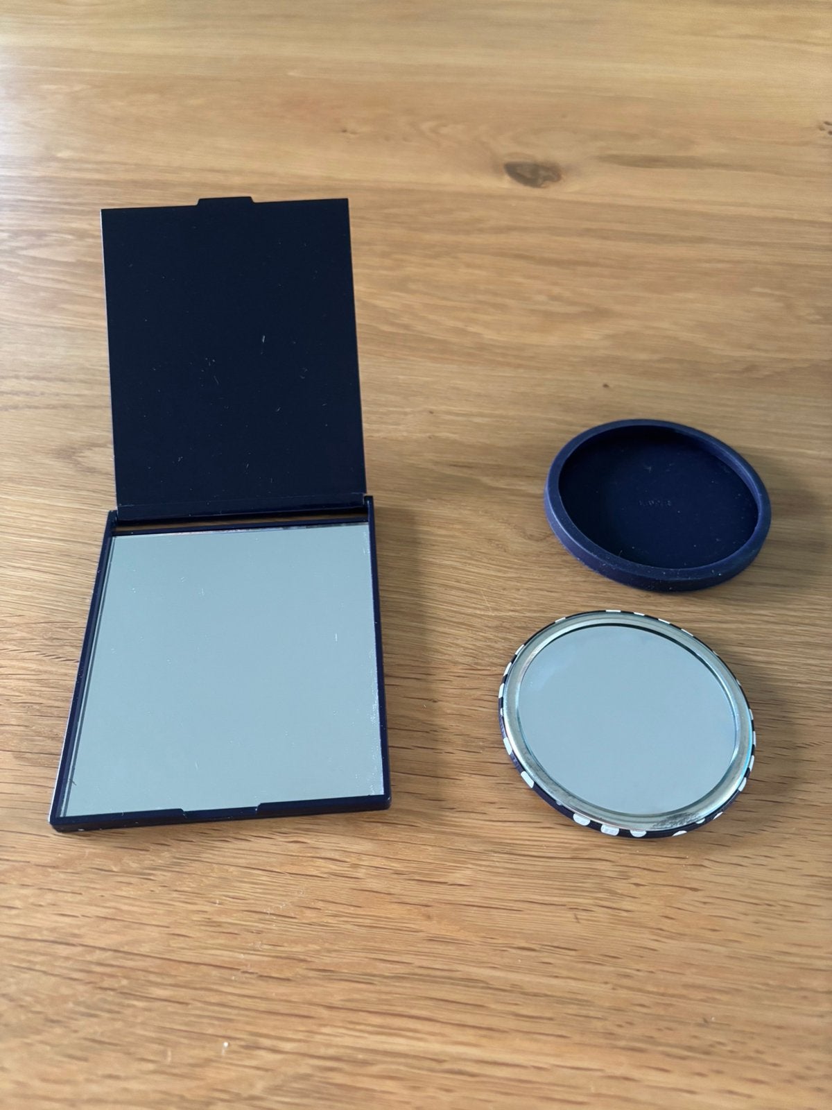 2 kleine spiegeltjes / vouwspiegel / make-up spiegel, Ophalen of Verzenden, Zo goed als nieuw, Overige typen