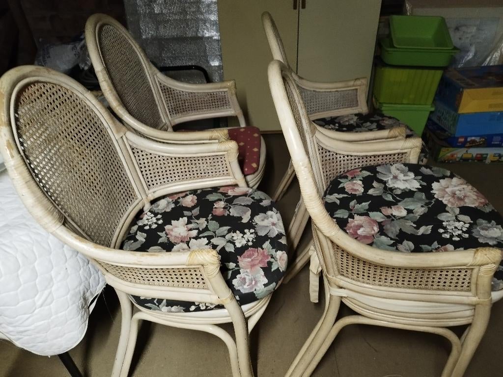 4 Rotan stoelen, Huis en Inrichting, Ophalen, Gebruikt, Overige kleuren, Riet of Rotan