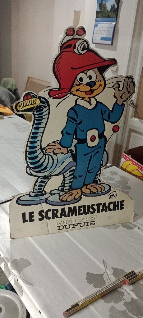 PLV Cartonnée Vintage Le Scrameustache Dupuis (Gos), Enlèvement ou Envoi, Schtroumpfs, Autres types