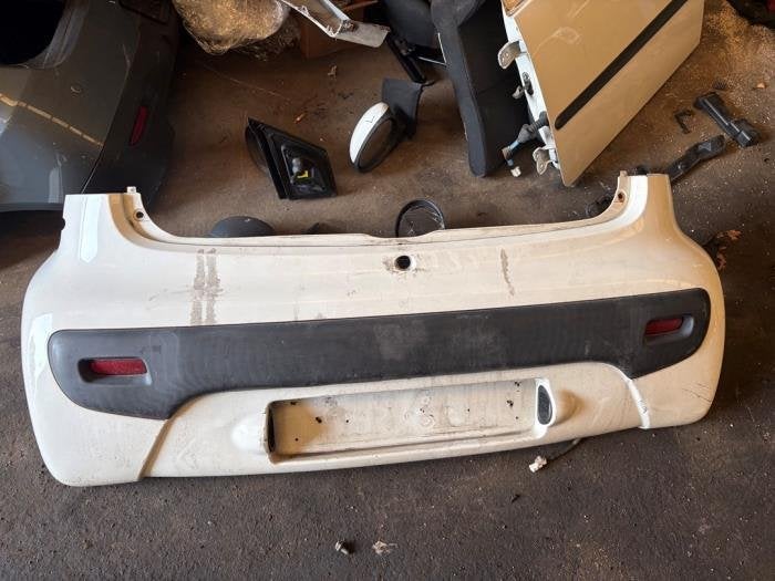 Pare-chocs arrière d'un Peugeot 107 (KWD), -, 3 mois de garantie, Utilisé, -