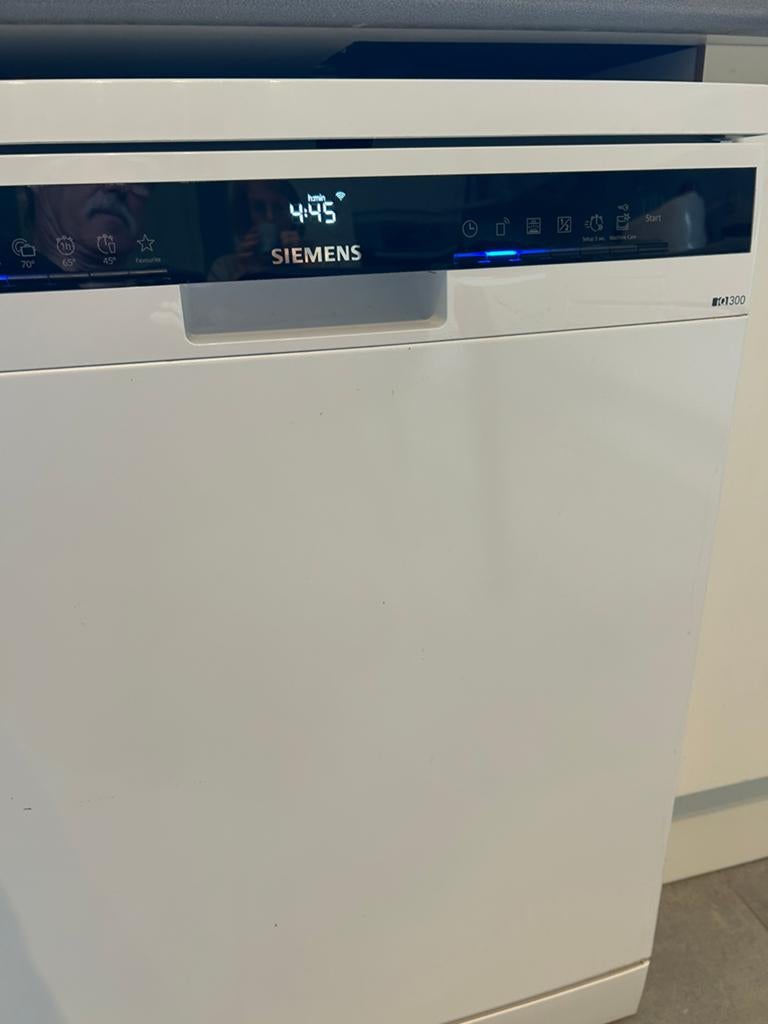 Afwasmachine Siemens vrijstaand model, Elektronische apparatuur, Vaatwasmachines, Ophalen, Zo goed als nieuw, Vrijstaand
