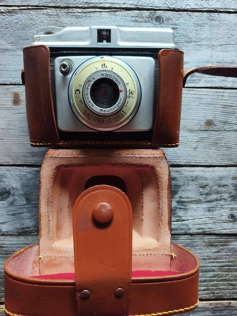 Vintage Dacora camera met originele leren hoes, Ophalen of Verzenden, Gebruikt