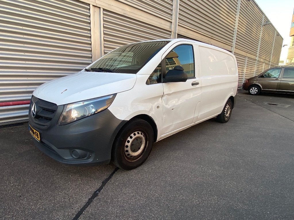 Mercedes Vito 111cdi, Airco, Kleine schades!, Auto's, Euro 6, 2000 kg, 1600 cc, Wit