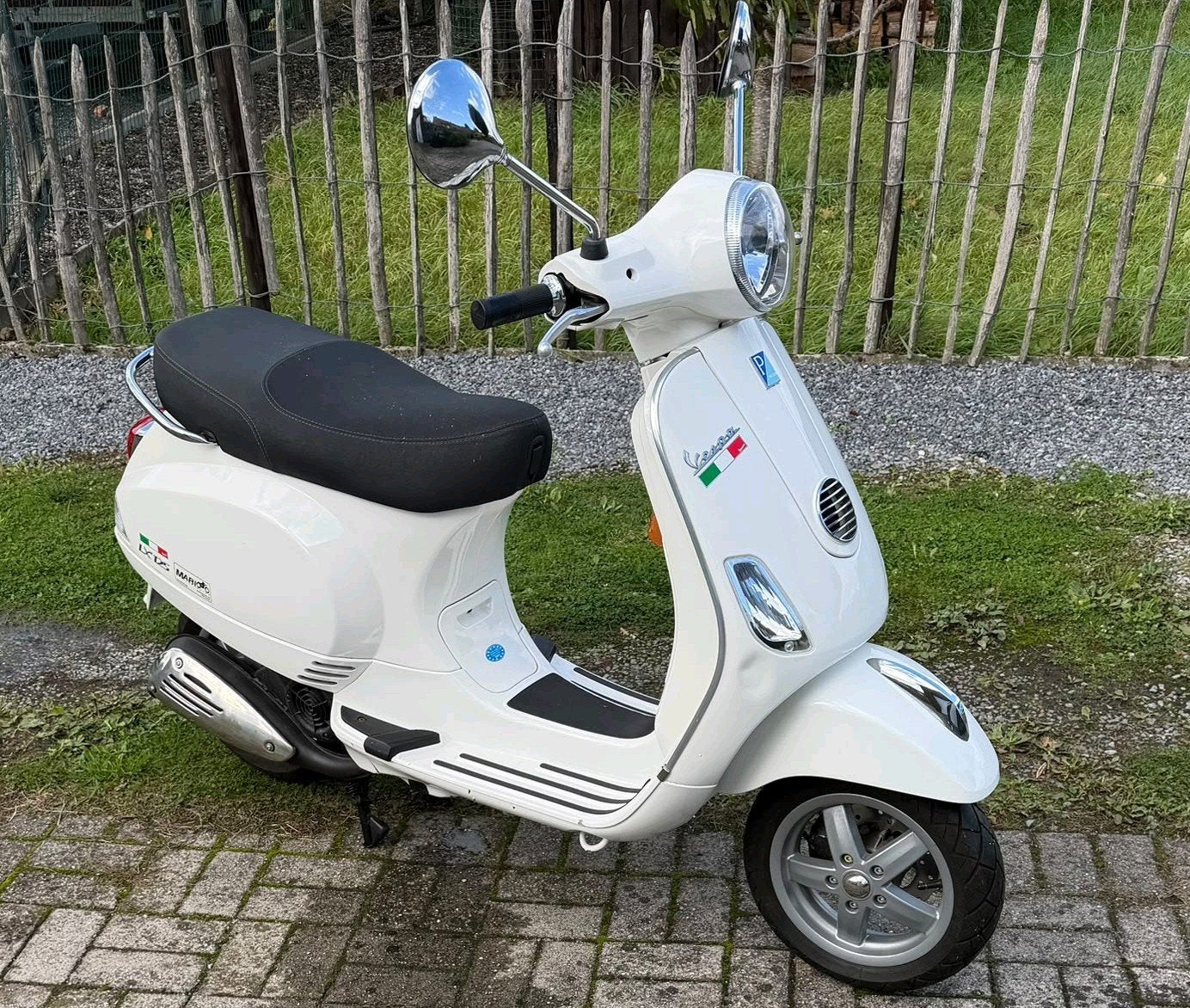 Vespa Lx125 1ste eigenaar met maar 412km, Motoren, Particulier