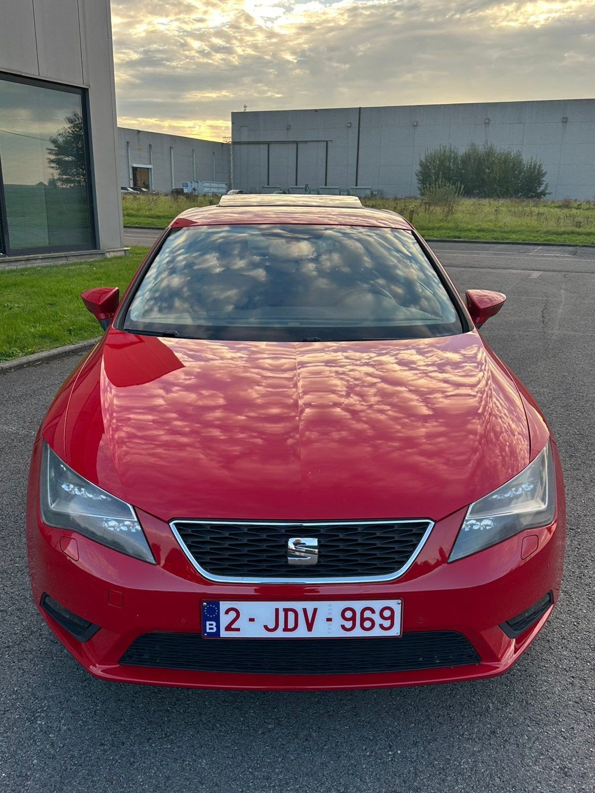 SEAT LEON/1,4 TURBO/122 CH/ CARPASS, Autos, Euro 5, Achat, Noir, Particulier