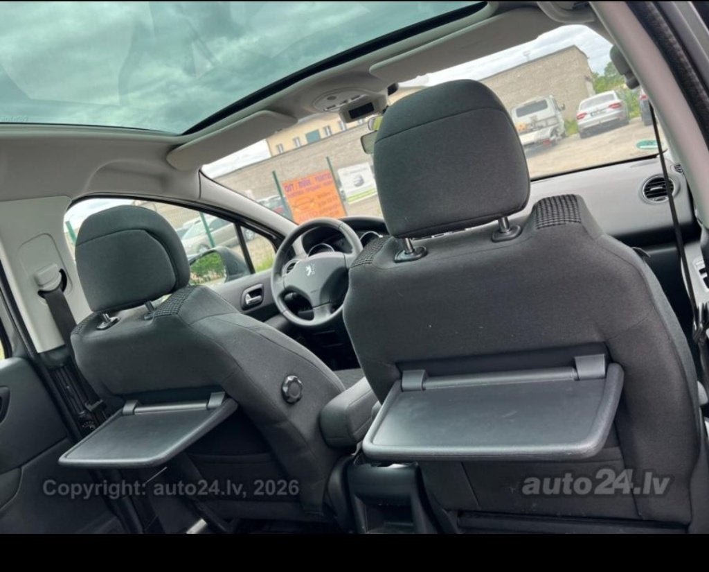 Peugeot 5008 1600cc benzine, Avant, Enlèvement, Utilisé, Porte
