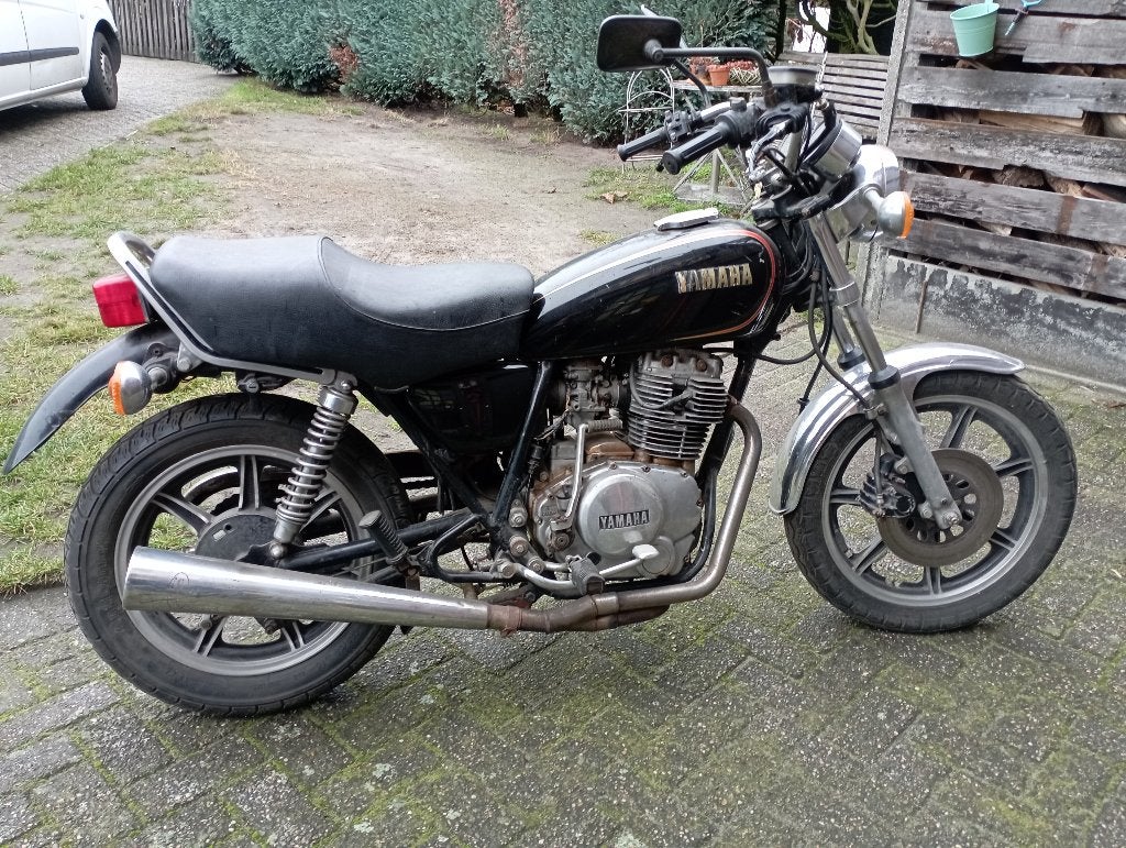 VOITURE CLASSIQUE YAMAHA XS 400, Tourisme, Occasion, 2 cylindres, 400 cm³