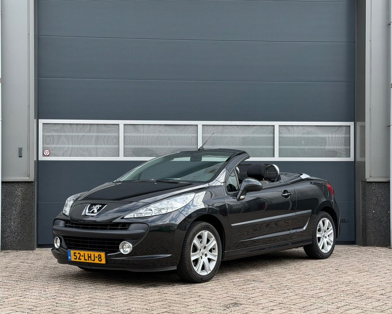 Peugeot 207 CC 1.6 VTi bj.2010 Cabrio|NL auto|Nap., Autos, Peugeot, Achat, Cabriolet, Interruption de démarrage, Carnet d'entretien