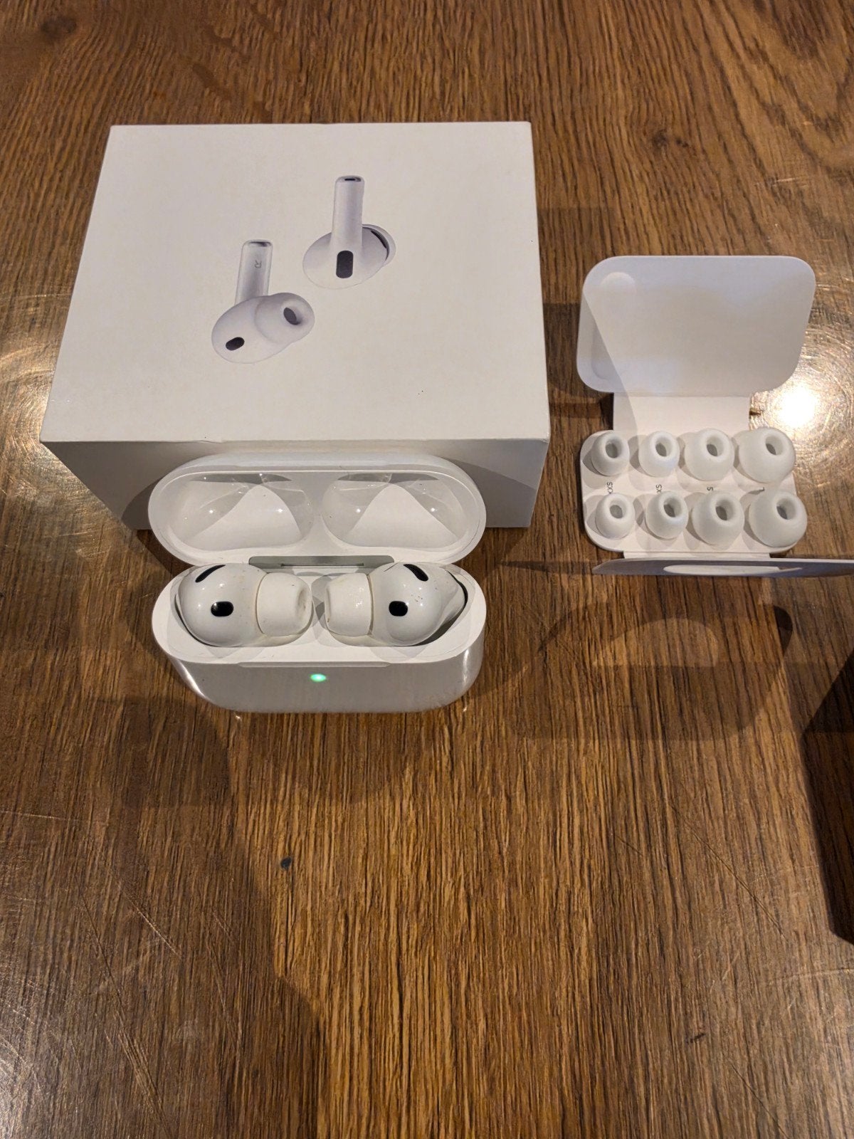Apple AirPods Pro 3, Télécoms, Comme neuf, Chargement sans fil, Blanc, Apple