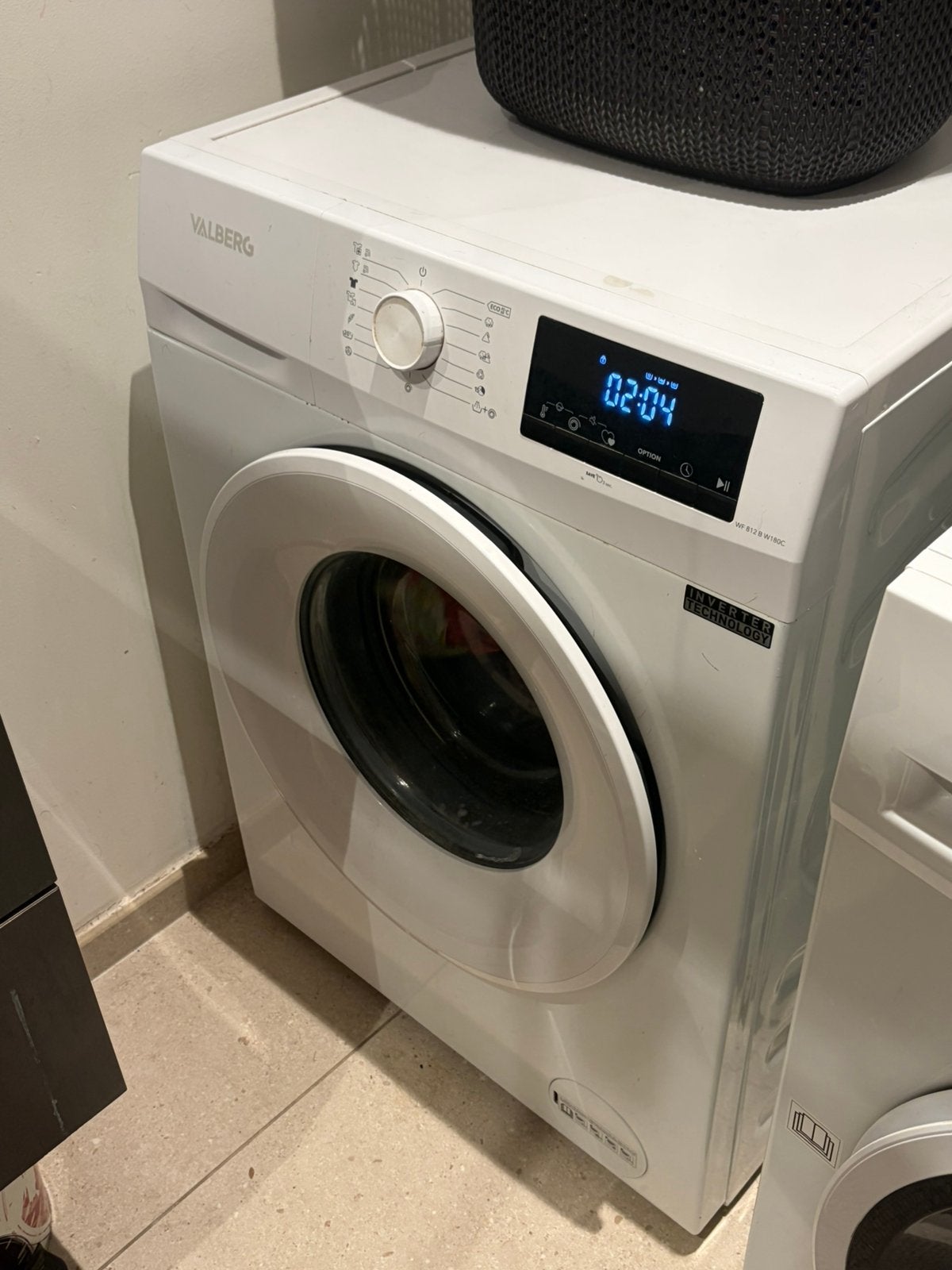 VALBERG WF 812 B W180C, Electroménager, 8 à 10 kg, Enlèvement, Utilisé