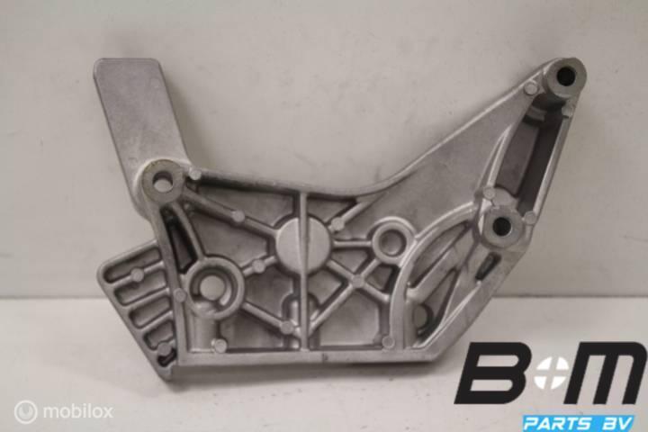 Console voor motorsteun Audi S1 06K199207D, Utilisé