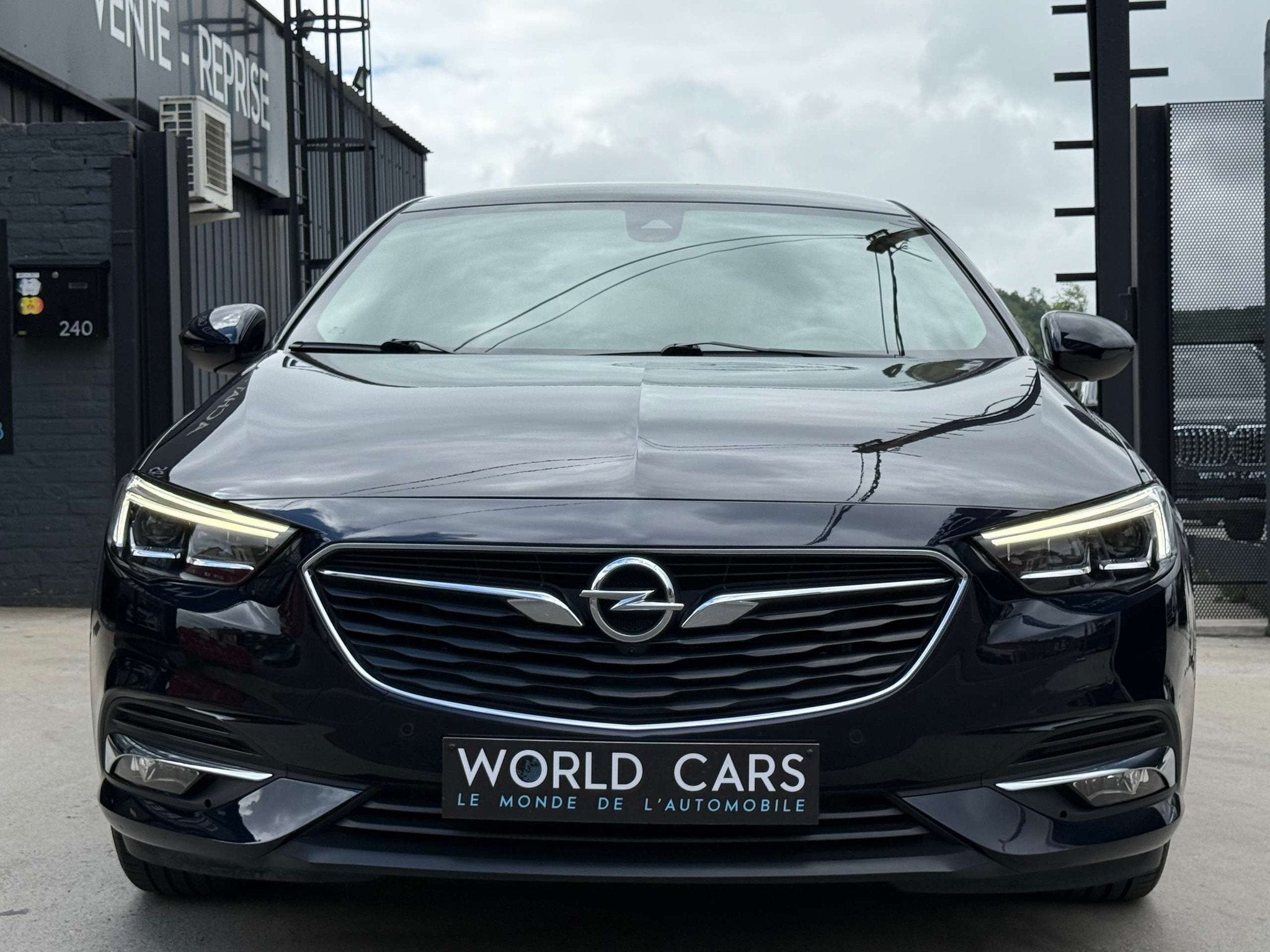Opel Insignia Grand Sport 1.6 CDTI - COCKPIT - NAVIGATION -, Gebruikt, 4 cilinders, 136 pk, Zwart