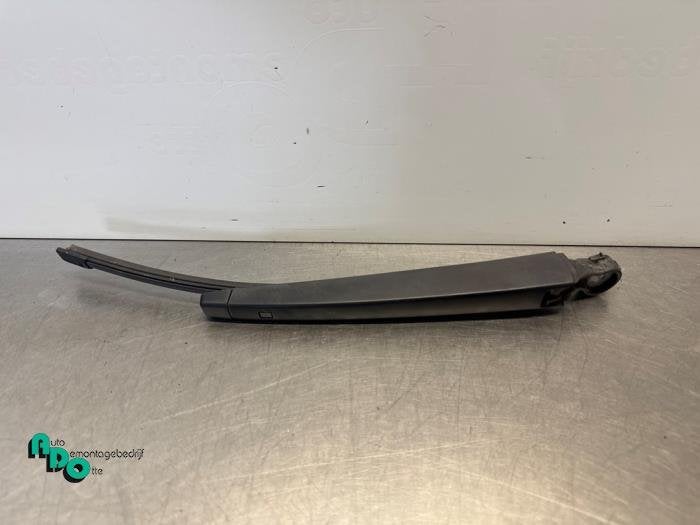 Bras essuie-glace arrière d'un Volkswagen Polo (Polo 09-), Volkswagen, -, 3 mois de garantie, Utilisé