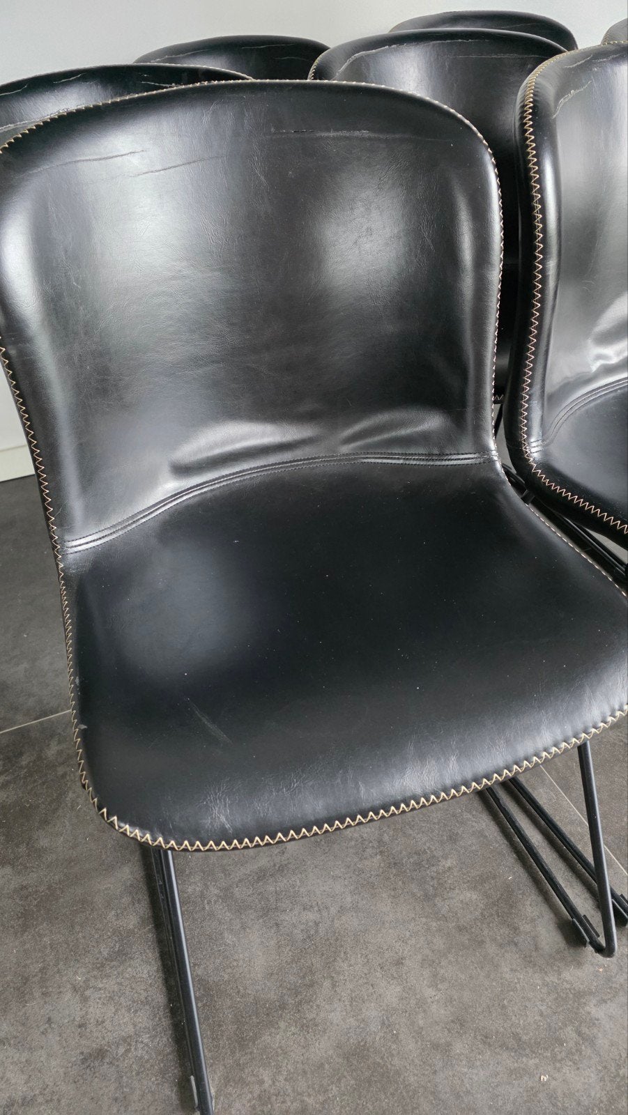 8 eetkamer stoelen (zwart) 50euro/8stoelen, Maison & Meubles, Chaises, Enlèvement, Noir