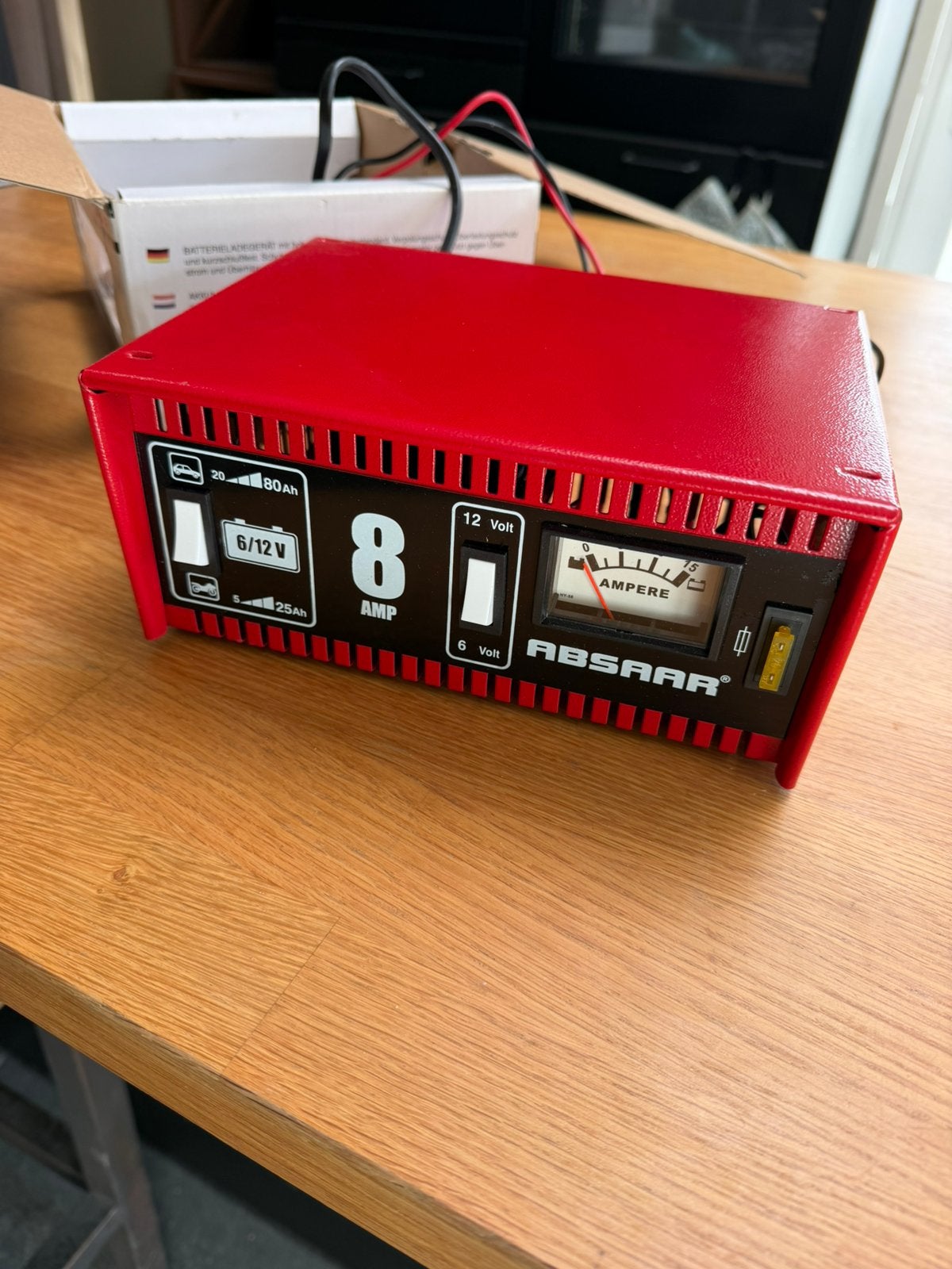 Absaar battery charger 8amp, Auto-onderdelen