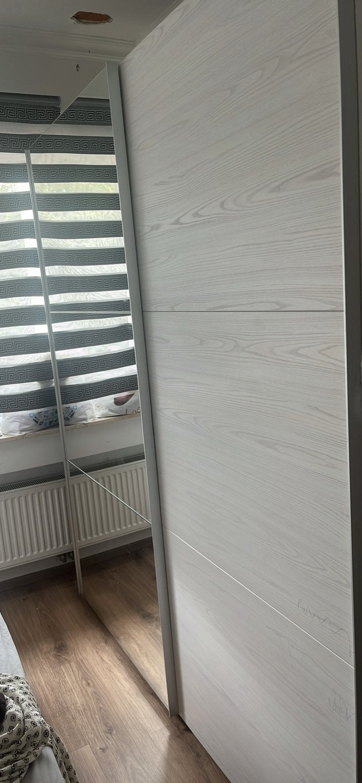 Kasten kleding, Ophalen, Zo goed als nieuw