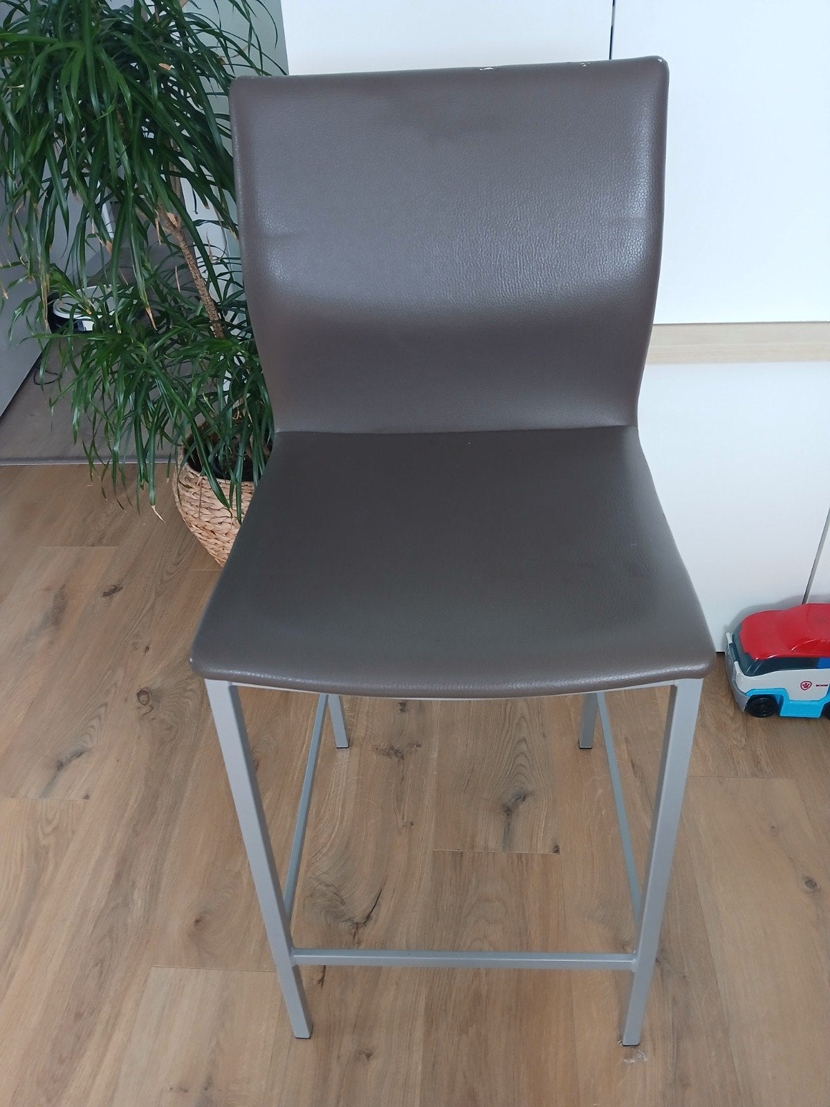 Tabourets de bar/chaises de bar GRATUITS 4 pièces, Maison & Meubles, Enlèvement