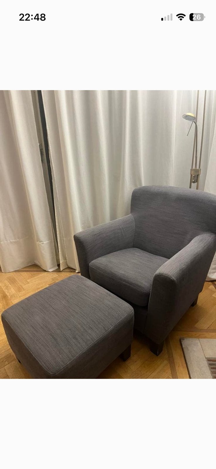 Armchair with footstool, Ophalen, Gebruikt