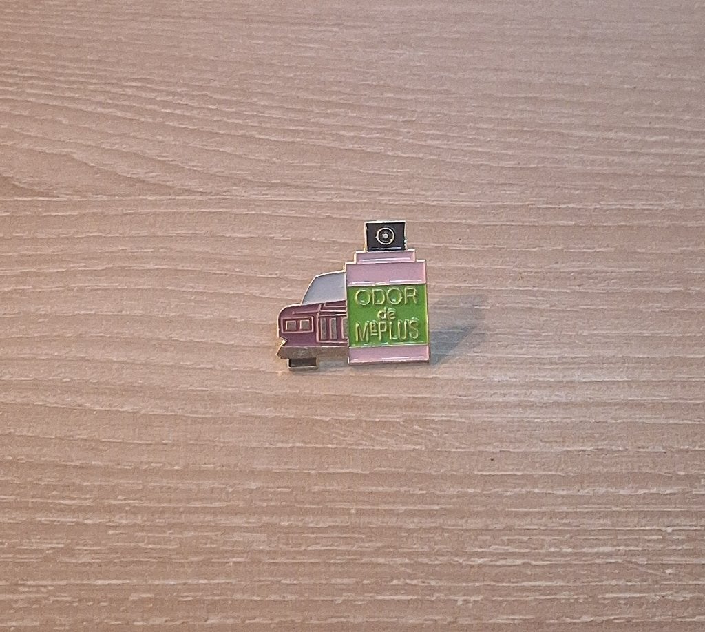 PIN - ODOR DE MR PLUS, Collections, Broches, Pins & Badges, Envoi, Utilisé, Autres sujets/thèmes, Insigne ou Pin's