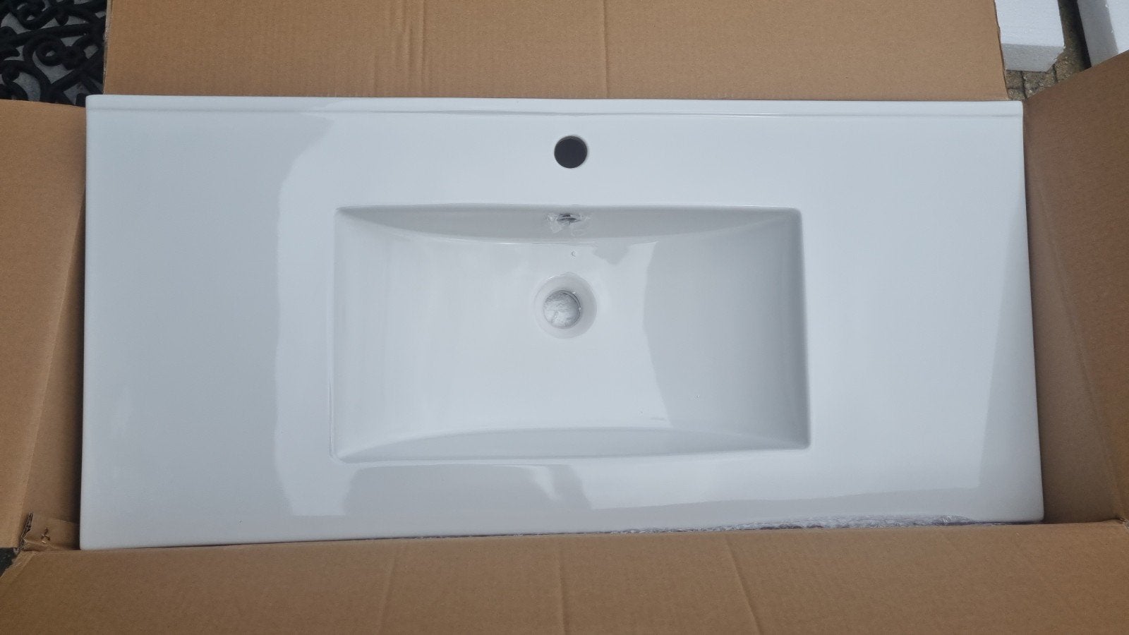 Wastafel fontana 100 cm, Ophalen
