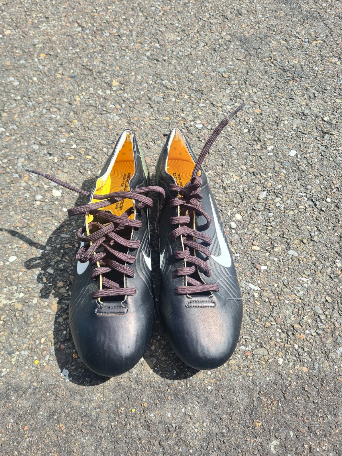 Nike Mercurial Vapor I SG 2002 (Taille 40.5), Sports & Fitness, Neuf, Enlèvement, Chaussures, Taille M