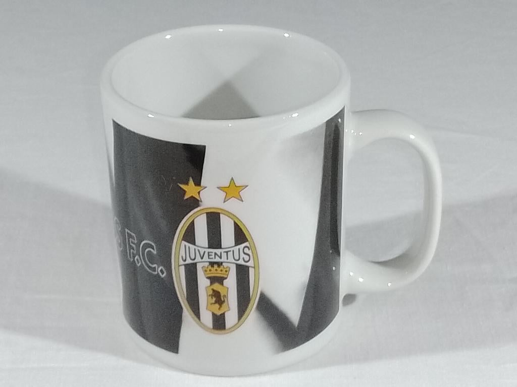 Juventus Koffiemok – Keramiek – Merk Saturnia – Voetbal Club, Collections, Enlèvement ou Envoi, Utilisé, Autres types