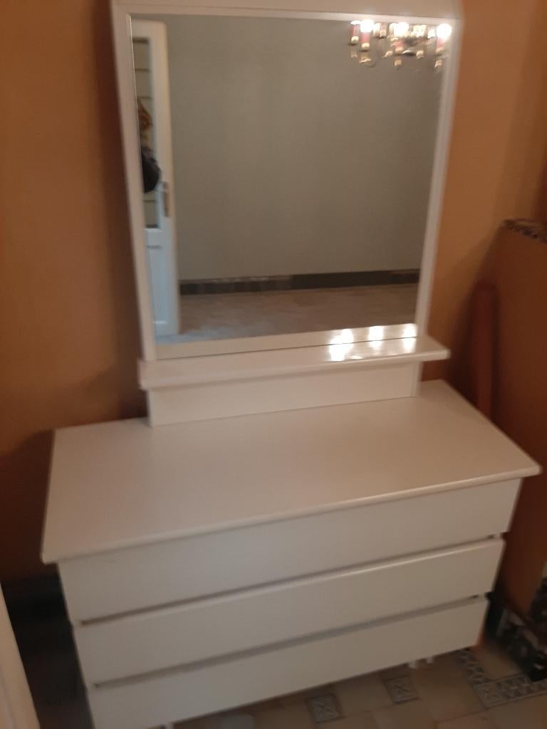 witte kast, Ophalen, Gebruikt, 150 tot 200 cm, Met lade(s)
