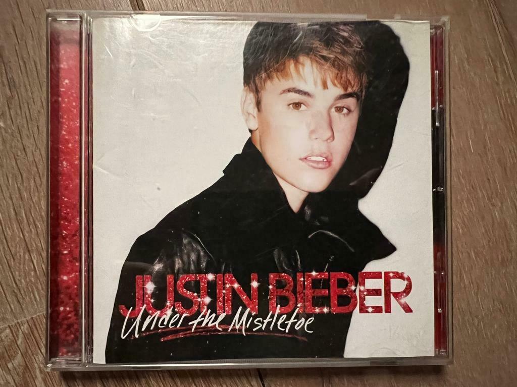 Cd Under the Mistletoe van Justin Bieber, Enlèvement ou Envoi, Utilisé