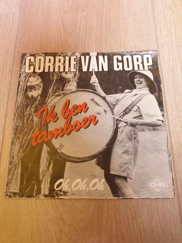 Singel Corrie Van Gorp, Ophalen of Verzenden
