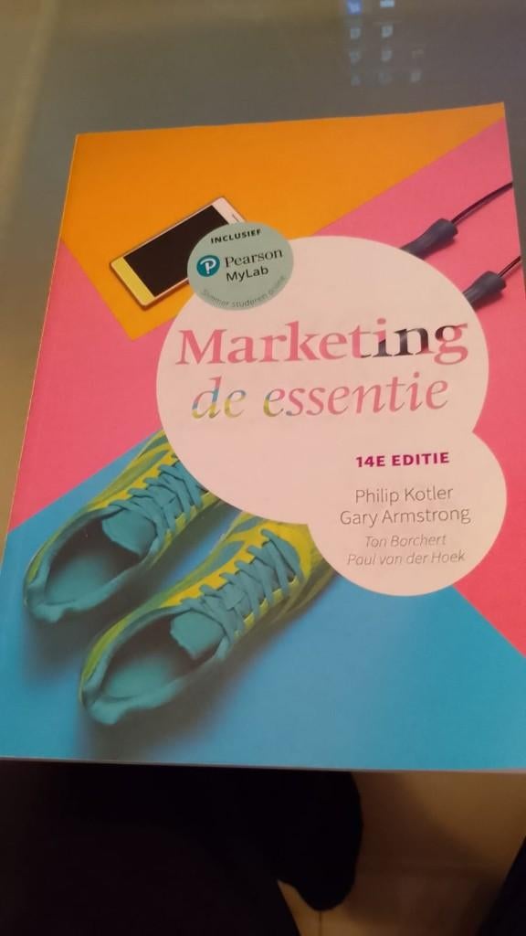 Marketing de essentie 14e editie, Boeken, Ophalen of Verzenden, Zo goed als nieuw, Economie en Marketing