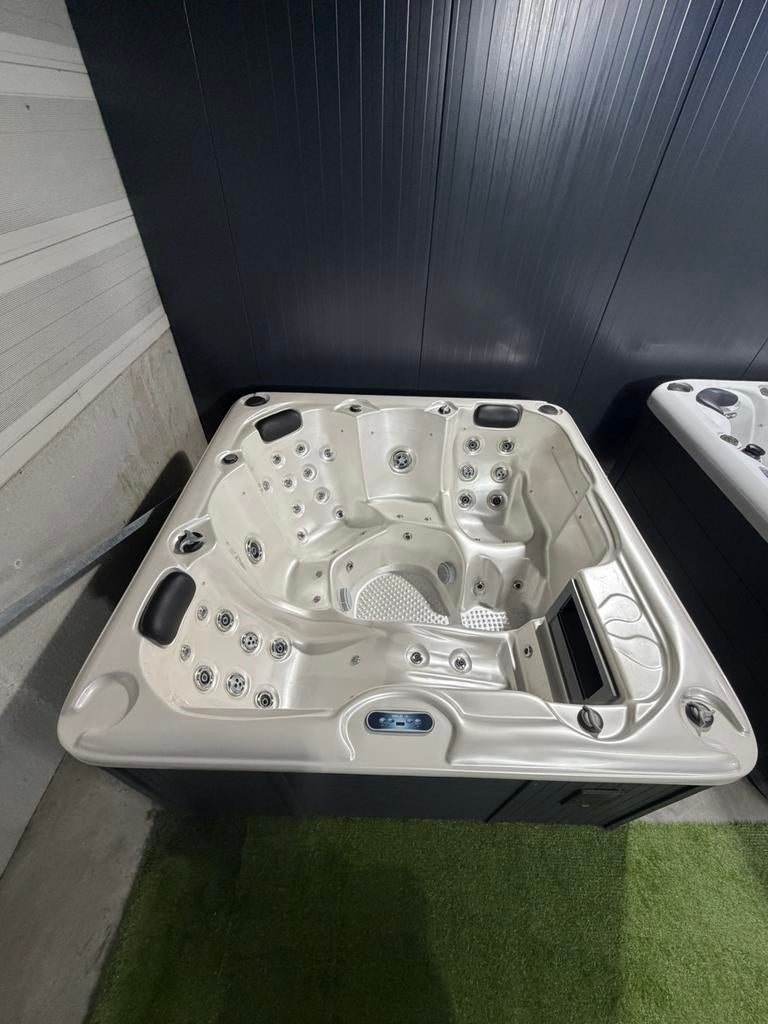 Jacuzzi Balboa 5 persoons incl garantie, Ophalen of Verzenden, Zo goed als nieuw, Filter