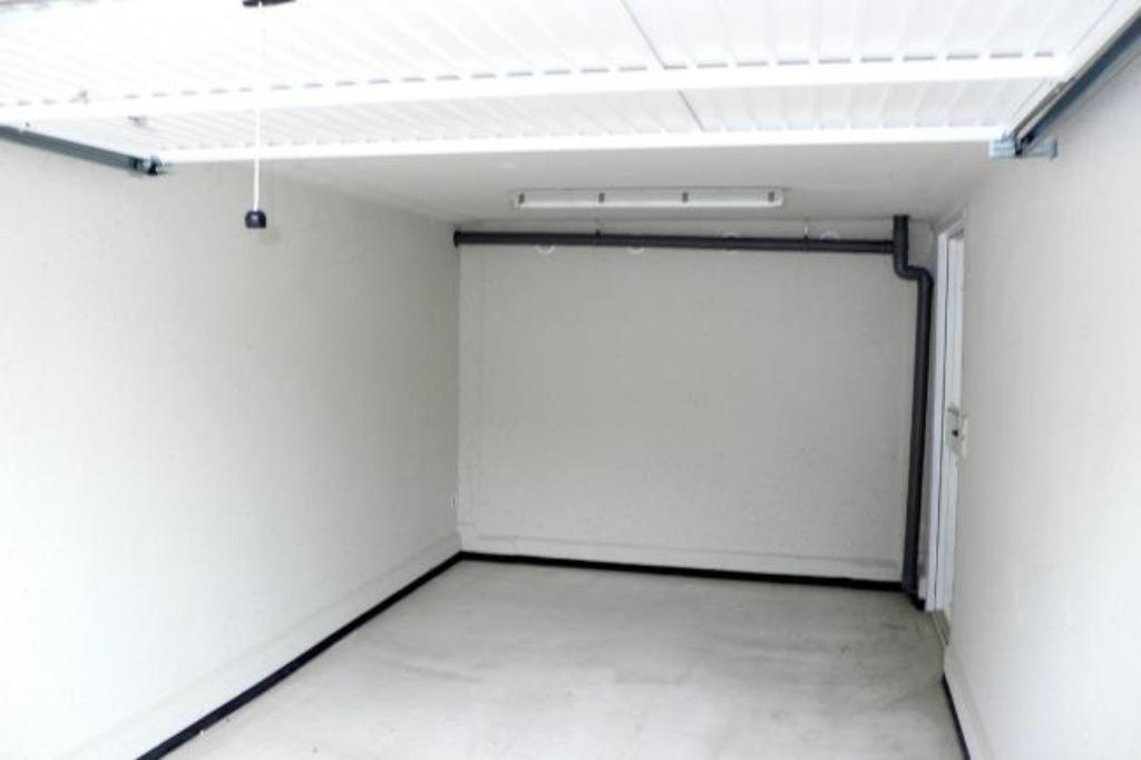 Box de garage à louer