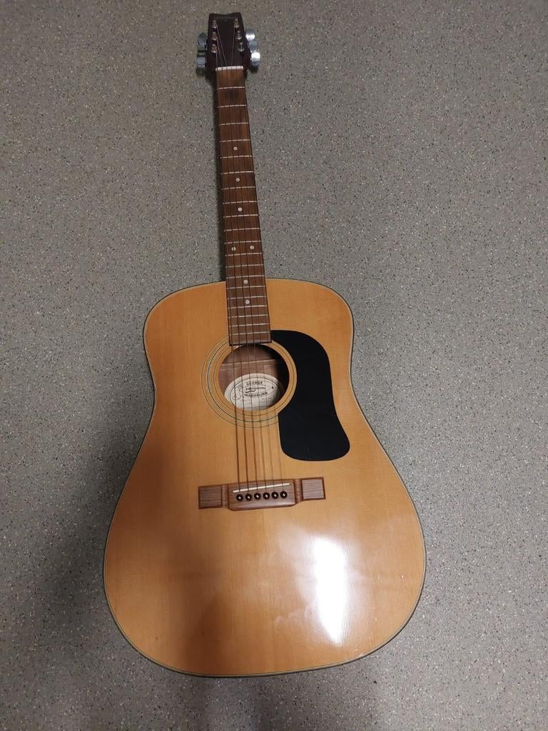 Washburn akoestische gitaar, Muziek en Instrumenten, Ophalen, Gebruikt, Klassieke of Spaanse gitaar