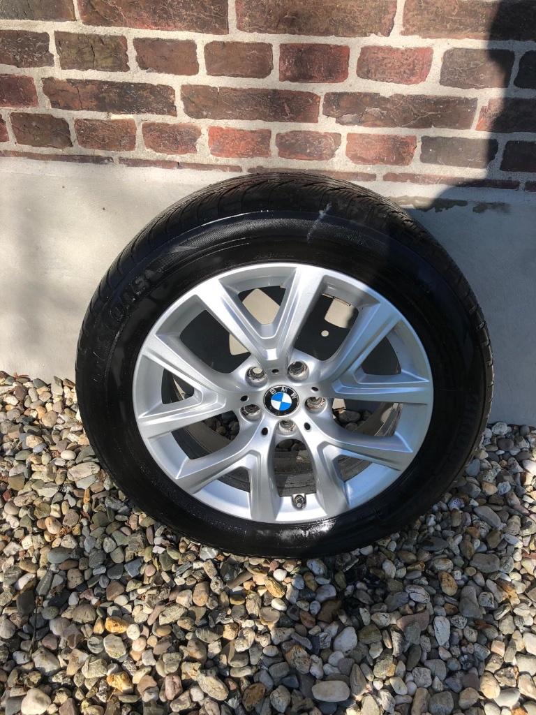 4 x gloednieuwe Bridgestone winterbanden met BWM velgen, Neuf, Pneus et Jantes, Pneus hiver, Véhicule de tourisme