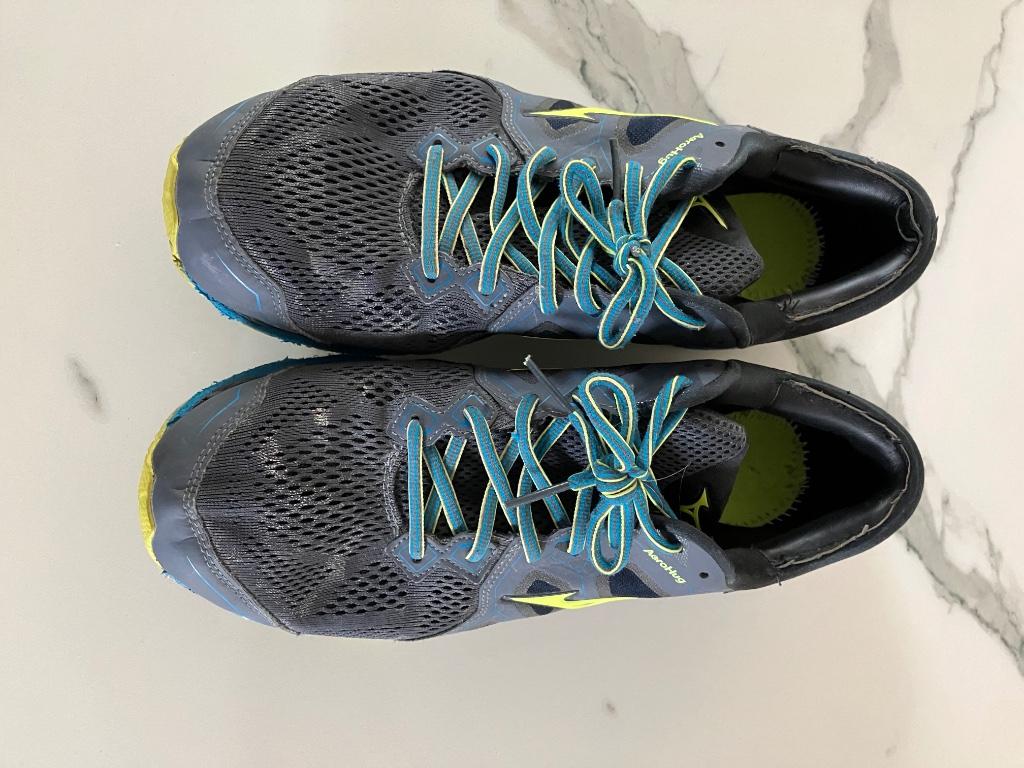 Sportschoenen maat 44, Ophalen, Gebruikt