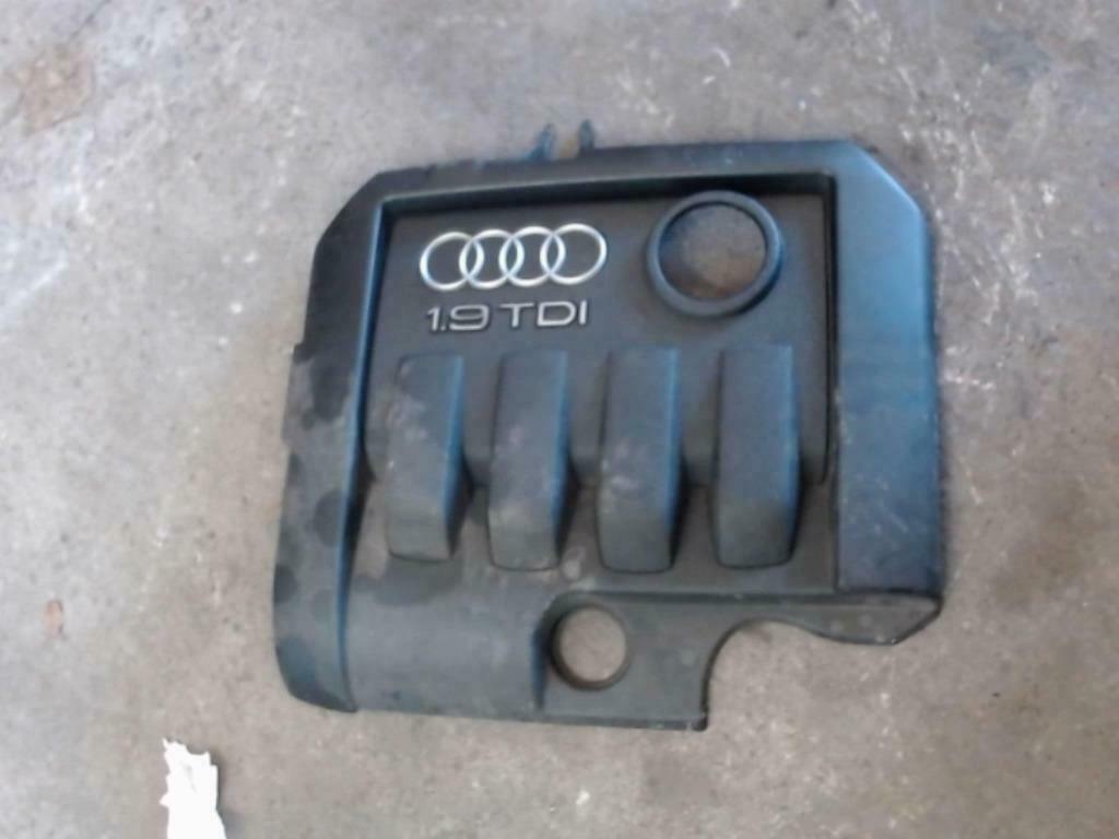 cache moteur audi A3 8p  1.9tdi 77 kw, Autos : Pièces & Accessoires, Moteurs & Accessoires, Audi, Utilisé, Enlèvement ou Envoi
